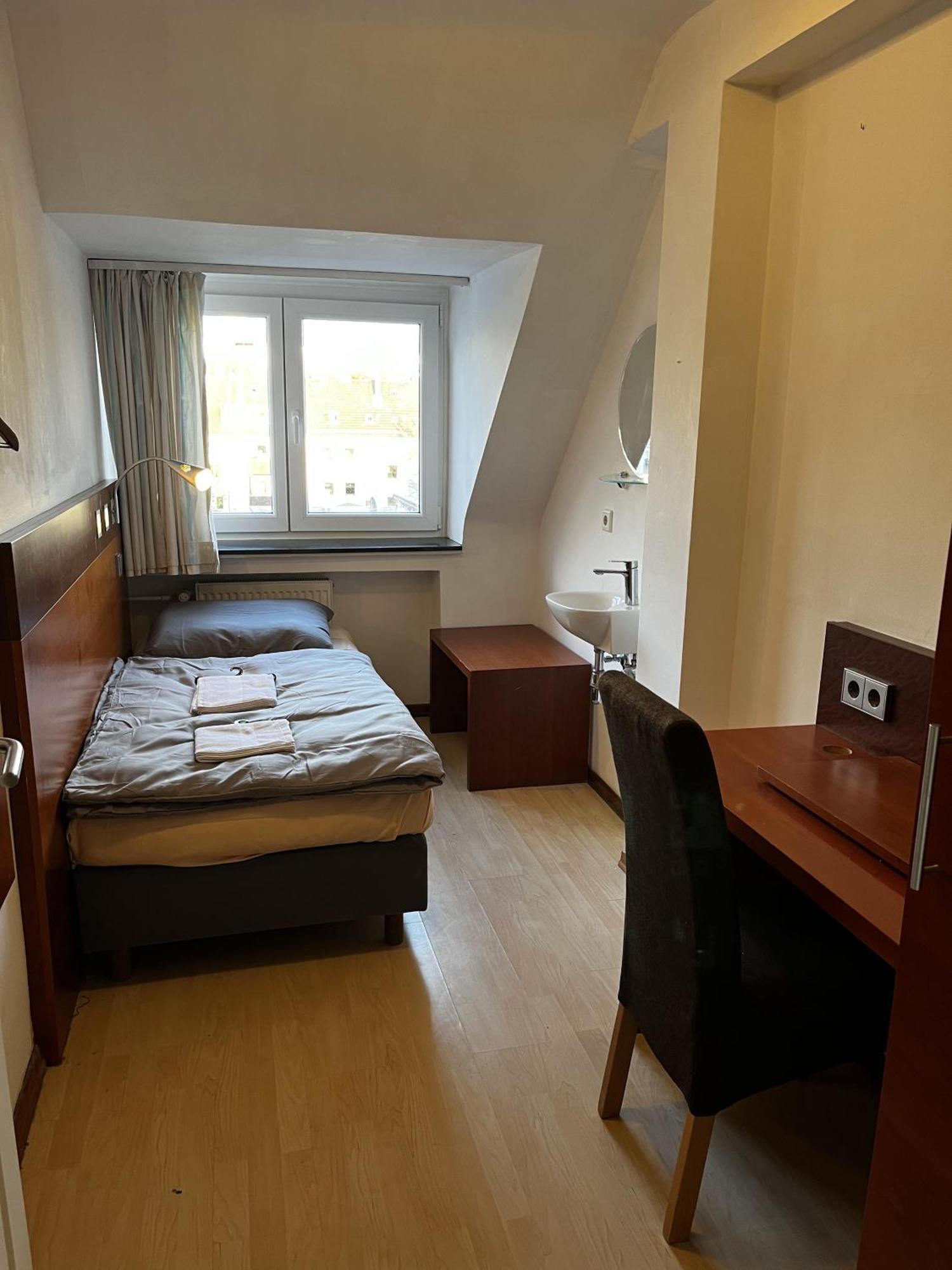 Hotel Tenova Koeln-neumarkt Cologne