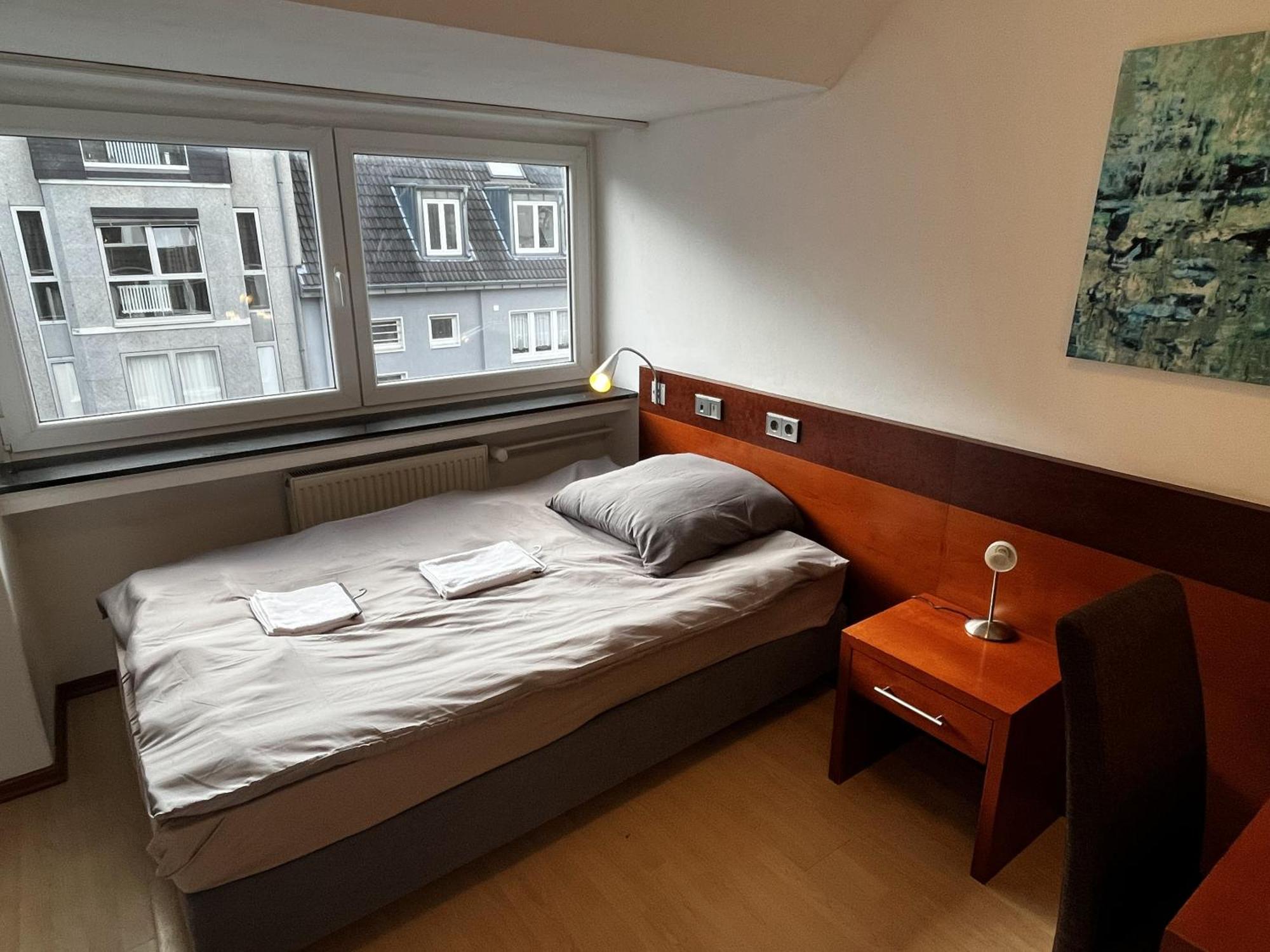 Tenova Koeln-neumarkt * Cologne